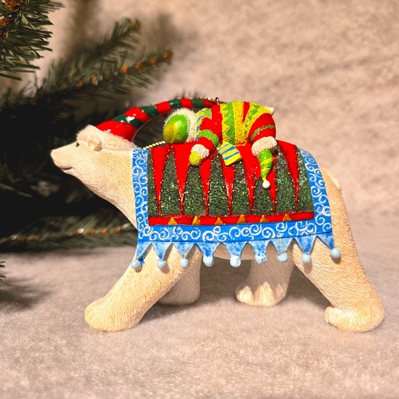 VTG Polar Bear and Baby Bear Colorful Resin Christmas Ornament, 3"x4" EVC - Picture 2 of 5